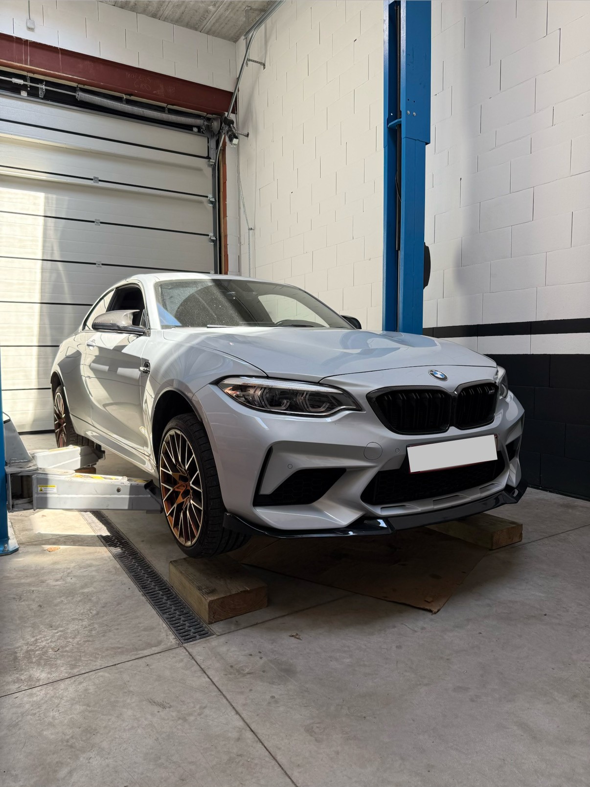 Custom uitlaat - BMW M2